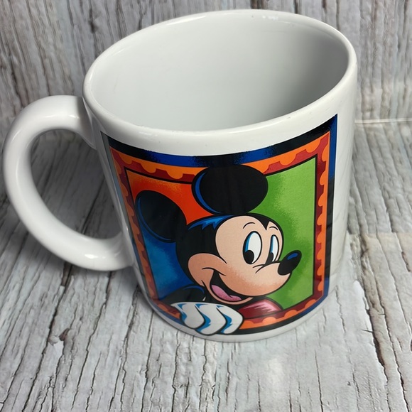 DISNEY Vintage Mickey Mouse Coffee Mug - Picture 5 of 7